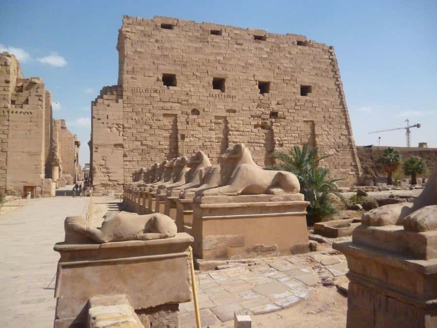 Luxor: West and East Banks All-Inclusive Tour & Balloon Ride - Is $188 a fair price?