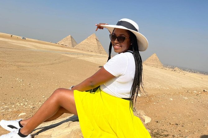 Luxury Private Tour Giza Pyramids ,Egyptian Museum and Bazaars - Private transport makes the long day easier