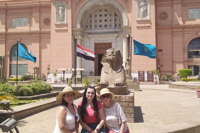 Luxury Private Tour Giza Pyramids ,Egyptian Museum and Bazaars - The Alexandria and Cairo mismatch