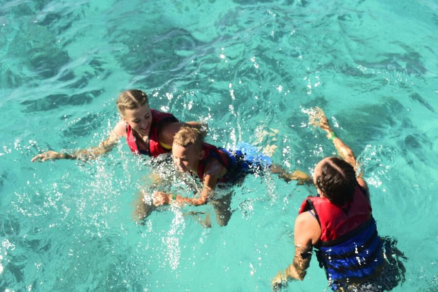 Makadi Bay: Snorkelling and Diving Island Trip - Giftun Island, and the destination question