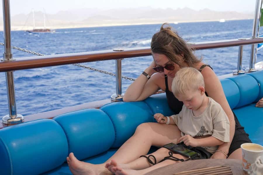 Marsa Alam: Pirates Premium Boat to turtle bay with lunch - Why Marsa Mubarak makes this boat trip worthwhile