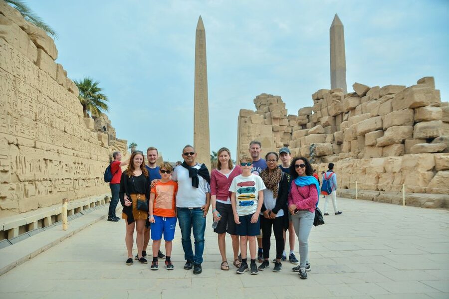 Marsa Alam: Valley of the Kings & Karnak Temples Luxor Tour - Guides, languages, and the human side of the day