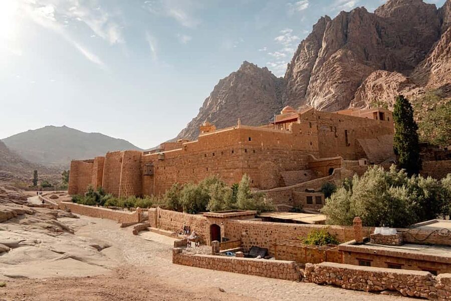 Moses Mountain & Saint Catherine from Dahab - Reaching the summit before sunrise