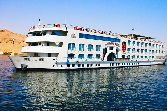 Nile Cruise 2 Nights from Aswan to Luxor with Hot air Balloon - East bank finale: Karnak and Luxor Temple