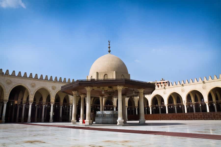 Old Cairo and Khan El Khalili Bazaar: Private Half-Day Tour - Why this Old Cairo and bazaar pairing works
