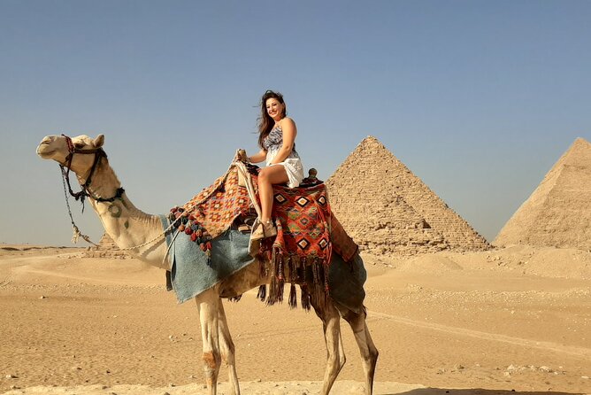 Private All INC-Pyramids,Sphinx,Egyptian Museum,Camel Ride(1 Hour)Lunch& Bazaar - A one-hour camel ride around the pyramids