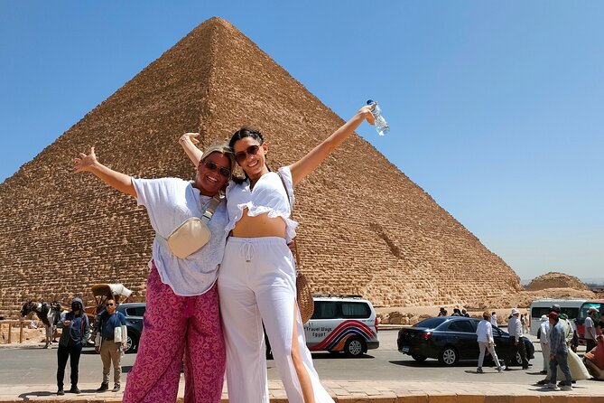 PRIVATE ALL INCLUSIVE Giza Pyramids,Sphinx,Camel&Inside Pyramid - Who should book this experience?