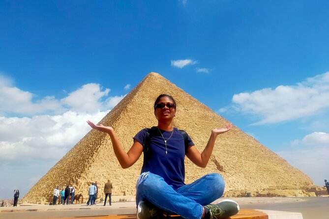 Private Cairo Best tour Pyramids ,Museum, Old Cairo and bazaar - Coptic Cairo in one focused hour