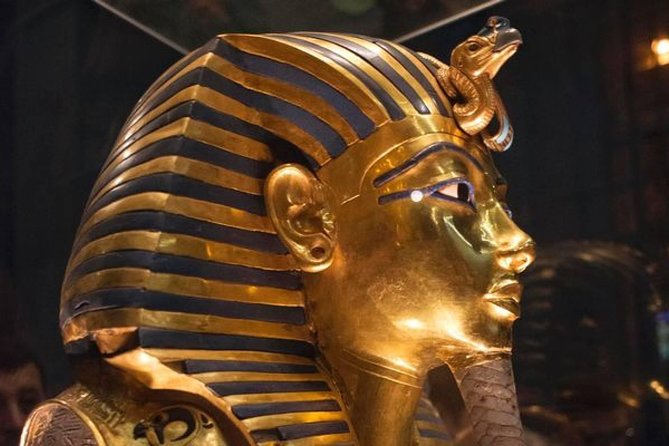 Private Cairo Egyptian Museum Tour with Lunch - King Tutankhamun’s gold and the rooms worth prioritizing