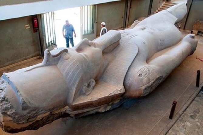 Private Day Tour Giza Pyramids, Memphis and Sakkara Pyramids - Memphis explains the world behind the pyramids