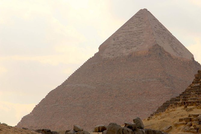 Private Day Tour Giza Pyramids, Sphinx, Memphis, and Saqqara - The shopping stops and paid extras
