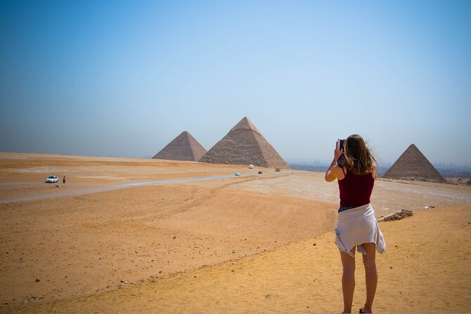 Private Day Tour of Giza Pyramids, Egyptian Museum, and Bazaar" - Hotel pickup and a private ride from Cairo or Giza