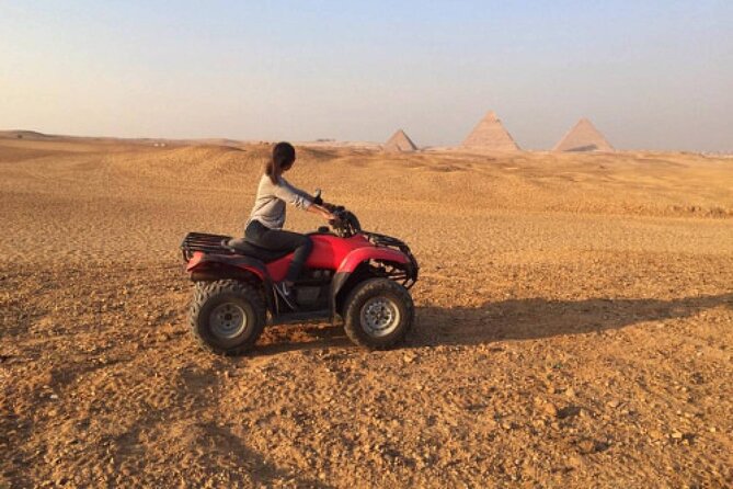 Private Full-Day Tour to Giza Pyramids,Sphinx,Memphis, and Saqqara - Lunch at a local Egyptian restaurant