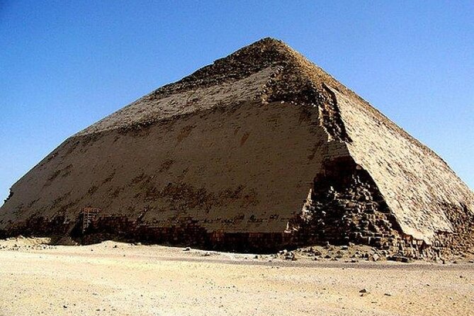 Private full day tour to Giza Pyramids, Sphinx, Sakkara and Dahshour with guided - Khufu’s Great Pyramid deserves your full attention
