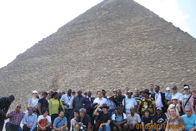 Private full day tour to Giza Pyramids, Sphinx, Sakkara and Dahshour with guided - Khafre’s Pyramid and the question of going inside