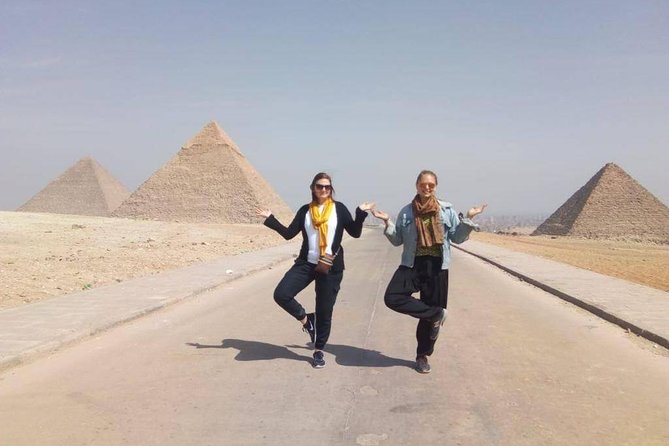 Private Full-Day Tour Visiting Giza Pyramids, Egyptian Museum and Old Market - Memphis and Saqqara need special confirmation