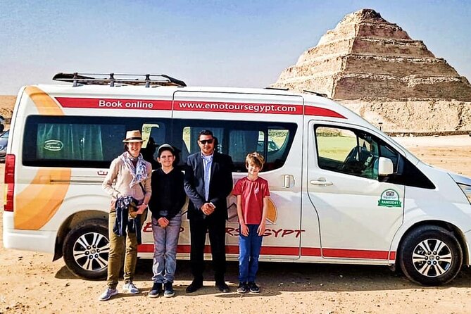 Private Full-Day Tour Visiting Giza Pyramids, Egyptian Museum and Old Market - Transport, meals, and the $8 price