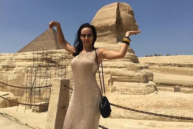Private Giza Pyramids, Memphis and Sakkara Day Trip in Cairo. - The private van and guide make the difference