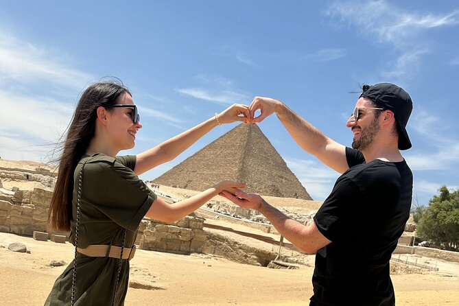 Private Giza Pyramids & Sakkara Tour with Camel Ride & Lunch - The guides and the private-tour advantage