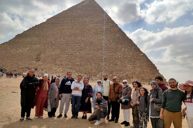 Private guide's trip to Giza pyramids, Great sphinx valley temple - Is $16 good value?