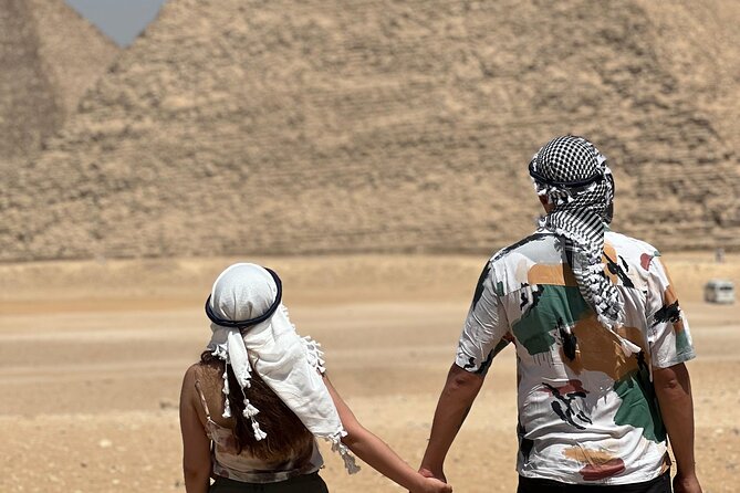 Private Half Day Giza Pyramids Tour with camel & Lunch - A 20-minute camel ride at the desert edge