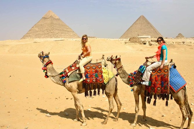 Private Half-Day Tour: Giza Pyramids and Sphinx by Camel - Seeing the Giza pyramids by camel