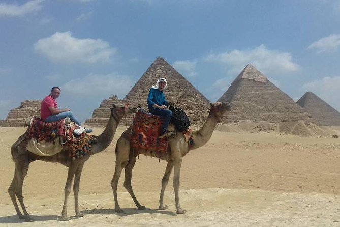 Private Half-Day Tour to Giza Pyramid ,Sphinx and Camel Ride - The three pyramids: scale before detail