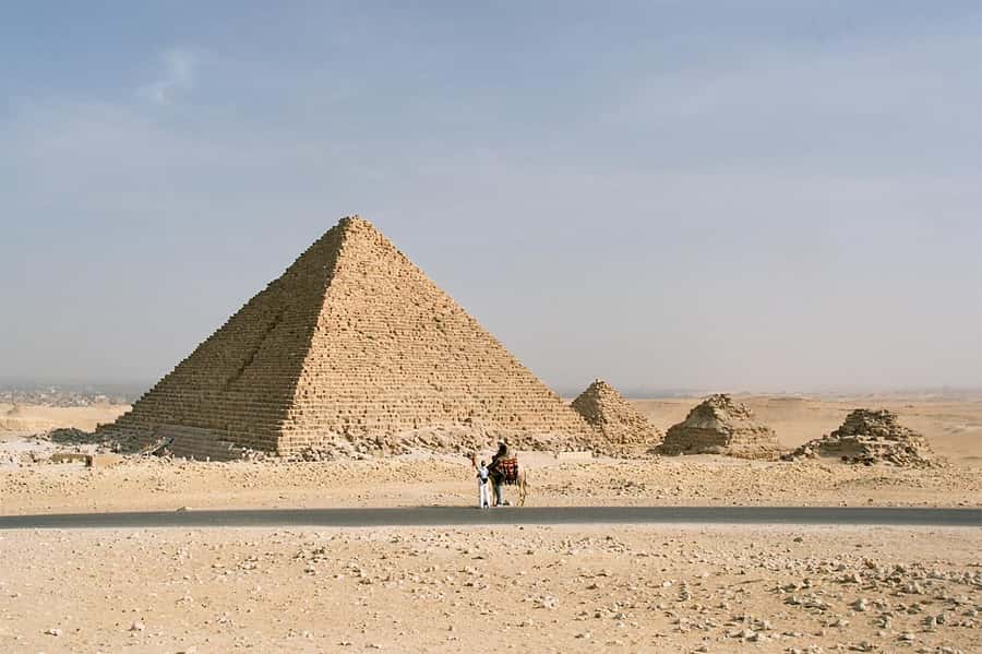 Private Half-Day Tour To Giza Pyramids And Sphinx - Shopping stops and keeping control of your time