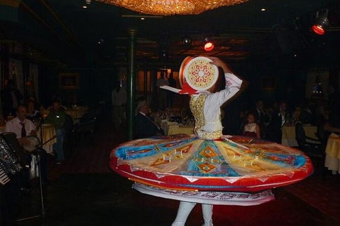 Private Nile Dinner Cruise in Cairo - A Cairo evening built around the Nile