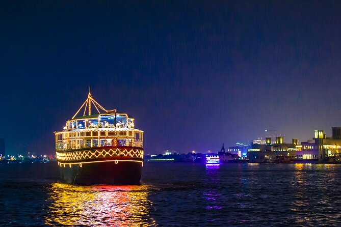 Private Nile Dinner Cruise in Cairo - Belly dancing, folklore, and Tanoura