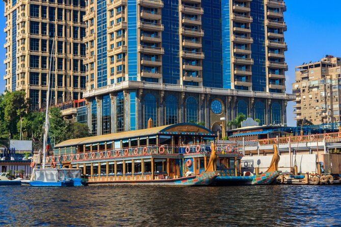 Private Nile Dinner Cruise in Cairo - Who will enjoy this evening most?