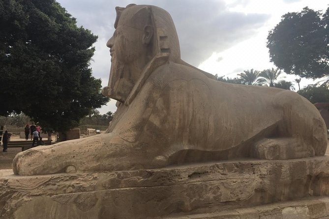 Private pyramids tour to Giza pyramids Sphinx Dahshur Sakkara & Memphis - Guides, drivers, and protection from common hassles