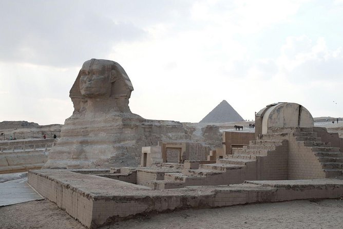 Private Tour Giza Pyramids,Sphinx, Sakkara ,Dahshur Pyramids,Lunch and Camel - Why this private pyramid day works well