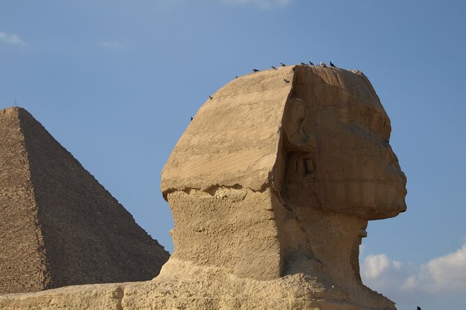 Private tour to Giza Pyramids, Sphinx and Egyptian museum - Two hours with Tutankhamen at the Egyptian Museum
