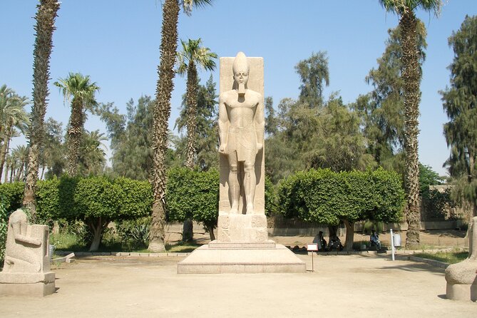 Private Tour to Giza Pyramids Sphinx Memphis and Saqqara - The Giza Pyramids: big views, limited interior access