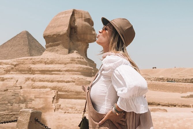 Private Tour to Giza Pyramids with 30 Minutes Camel Ride and Lunch - Seeing the Pyramids of Giza up close