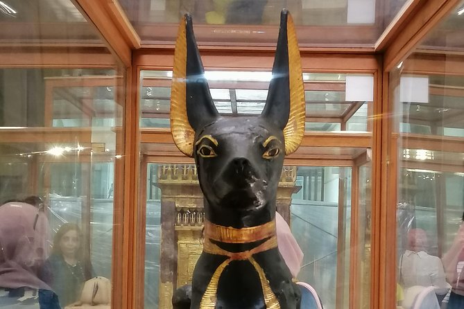 Pyramids of Giza, the Sphinx, the Egyptian Museum. - The Egyptian Museum and Tutankhamun’s Gold Mask