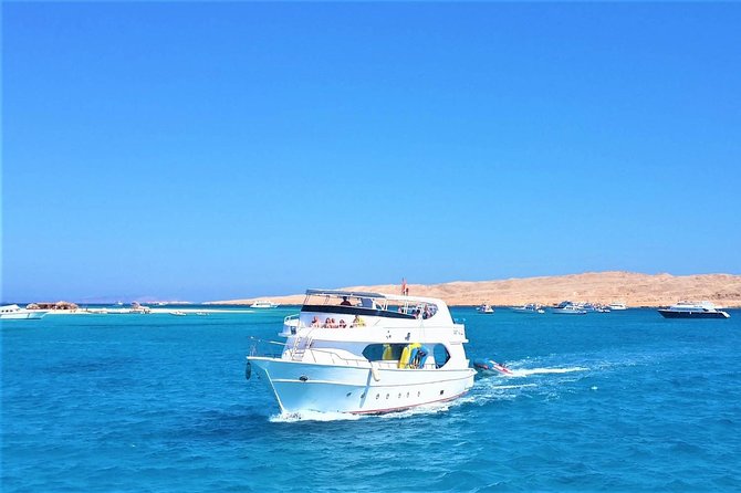 ROYAL Dolphin House & Water Sports Snorkeling Sea Trip - Hurghada - Getting to the water from the Hurghada pier