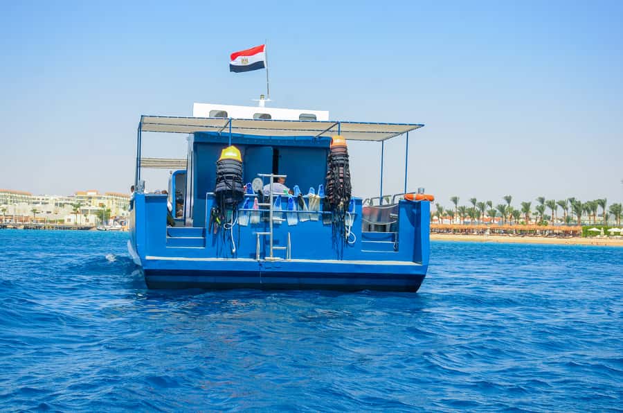 Safaga/Makadi Bay: Panorama Submarine with Snorkeling Tour - Getting from your hotel to the boat