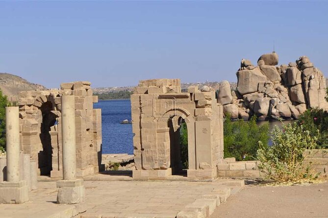 Sailing Nile Cruise from Aswan to Luxor for 2 Nights - Guides and transfers make the biggest difference