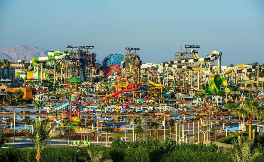 Sharm El-Sheikh: Albatros Aqua Park with Lunch & Transfers - How the $82 price works for your group