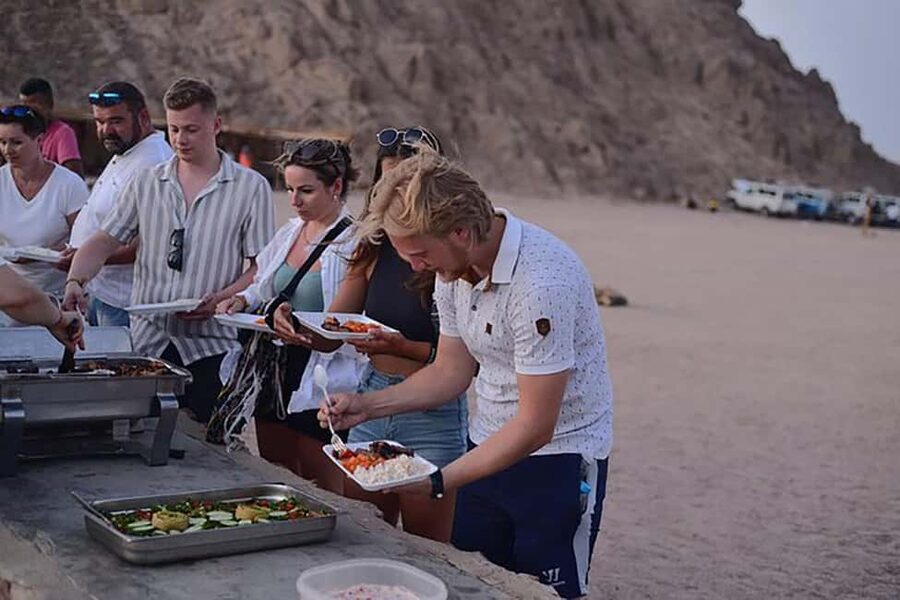 Sharm El-Sheikh: Camel Riding, Stargazing, BBQ Dinner & Show - Stargazing is the strongest reason to choose this outing