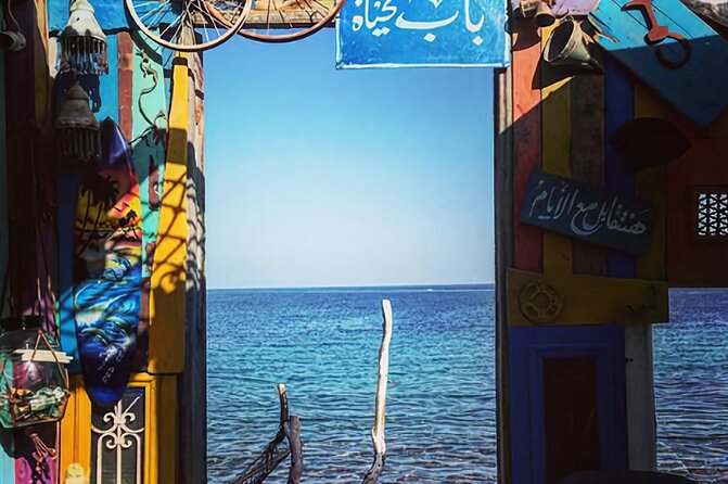 Sharm El Sheikh: Colored Canyon Jeep Tour with Blue Hole & Dahab - Guides, language, and group comfort