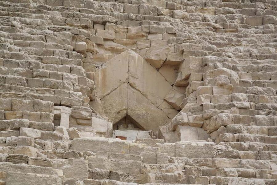 Sharm El-Sheikh: Full-Day Tour of Cairo and Pyramids by Bus - Meeting the Sphinx up close