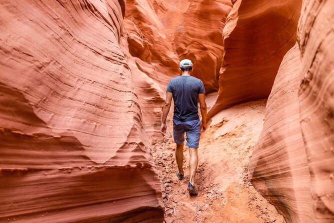 Sharm El-Sheikh: Jeep Adventure to Blue Hole, Canyon & Dahab - From Sharm El-Sheikh to the Colored Canyon