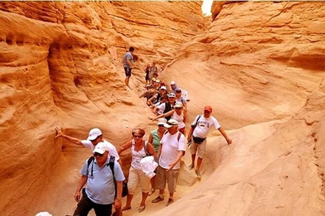 Sharm El-Sheikh: Jeep Adventure to Blue Hole, Canyon & Dahab - BBQ lunch in a Bedouin tent