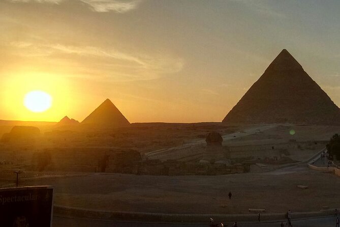 small group trip to Cairo from Hurghada - Leaving Hurghada at 1 a.m. for the Cairo road