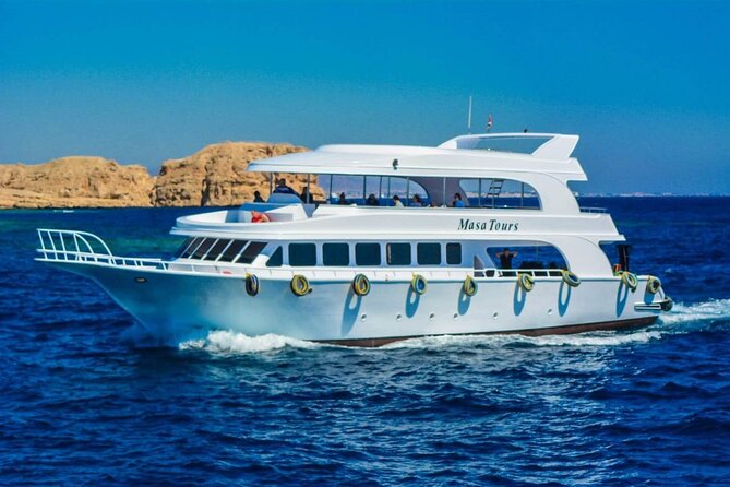 Snorkeling Day Trip To White Island And Ras Mohammed By VIP Boat - White Island gives the day a welcome change of pace