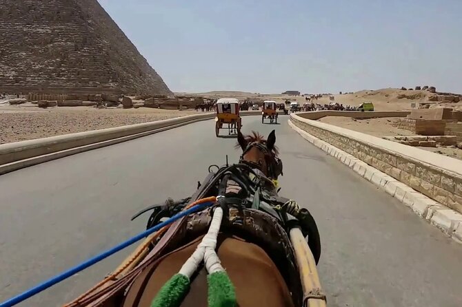 Top Attractions Tour in Giza Pyramids And Horse carriage With panoramic view - Khafre, the pyramid with the Sphinx connection