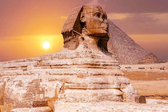Top rated Giza Pyramids, Sphinx, Memphis and Saqqara Private Tour - Giza Pyramids: the grand opening act